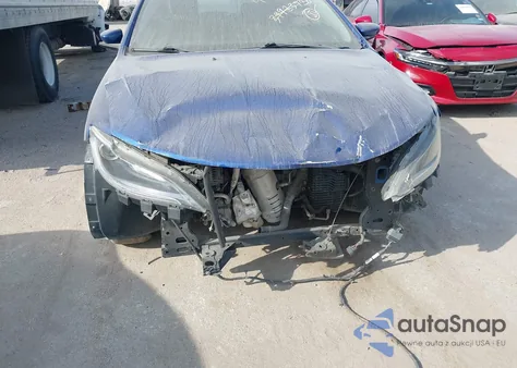 2015 Chrysler 200 Limited из США, поврежденный, VIN 1C3CCCAB3FN758694